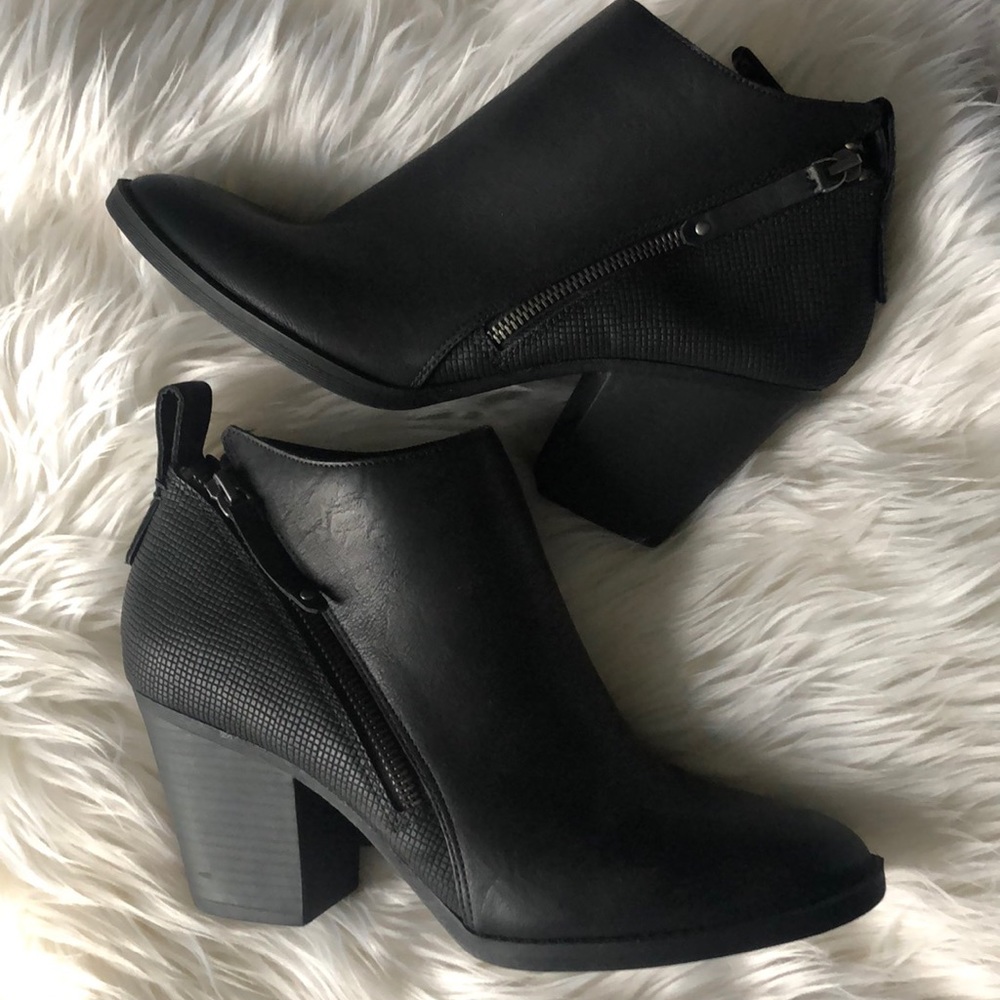 Black ankle booties heels